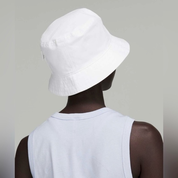Lululemon On My Level Bucket Hat Pocket White Size M / L - Picture 3 of 9